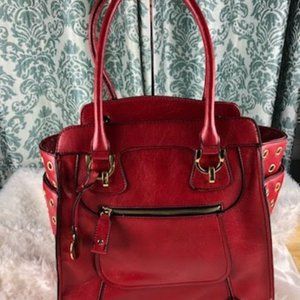Elegant Red Leather Shoulder Bag
